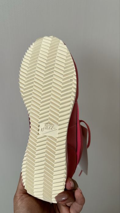 Sapatilhas Nike novas