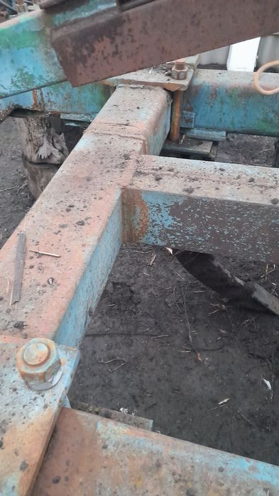 продам  хтз т 150к з чезелем