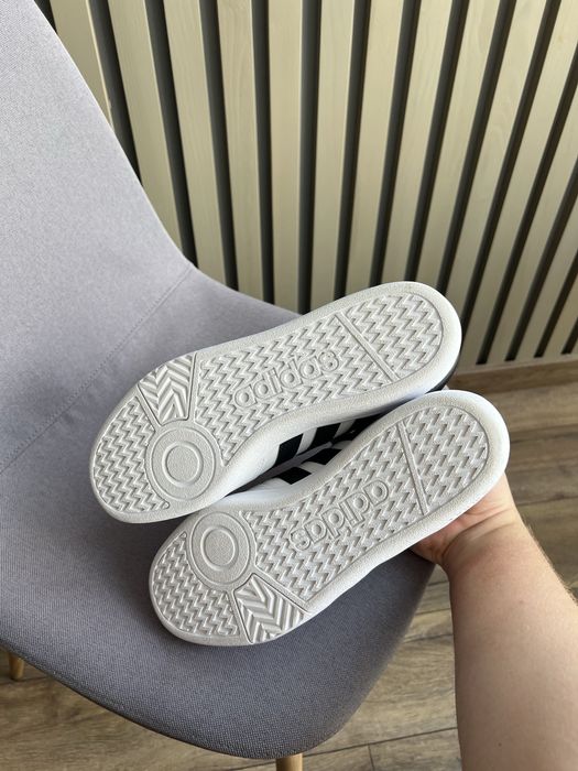 Кросівки Adidas Hoops 4.0 Mid 42.5 розмір оригінал нові сток