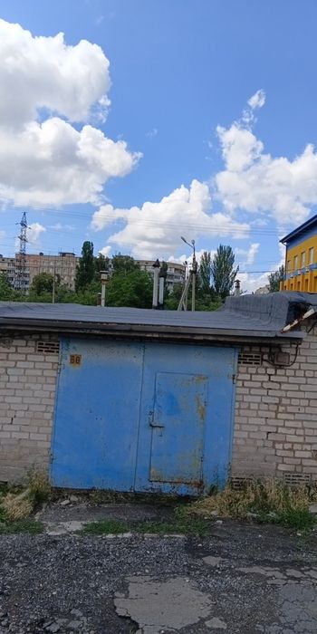Гараж 80 в ГСК Индустриальны возле БМВй