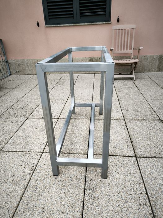 Mesa/bancada em Ferro Galvanizado