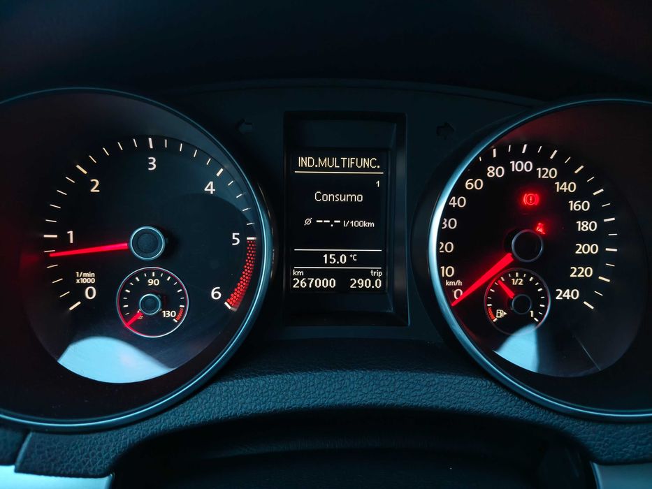 Volkswagen Golf 1.6 TDI Highline