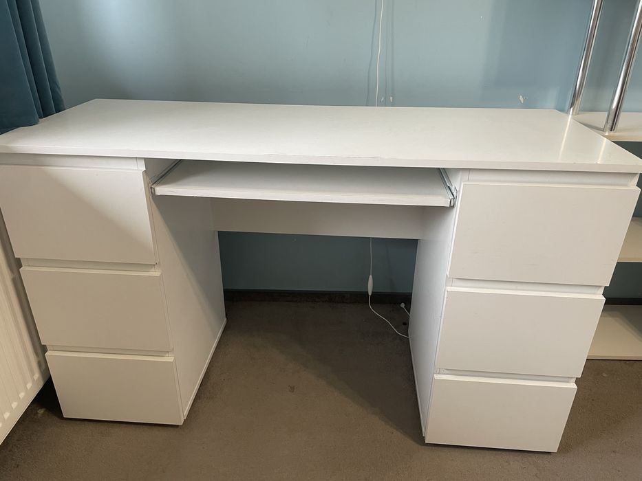 Biurko 130x50 plus krzesło