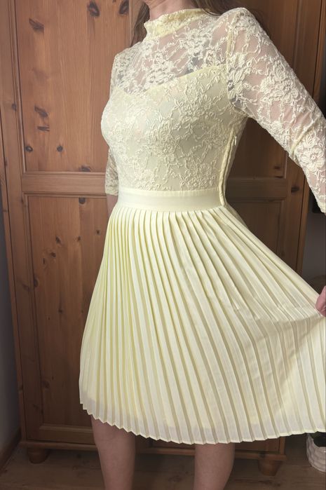 Elegancka sukienka r.M