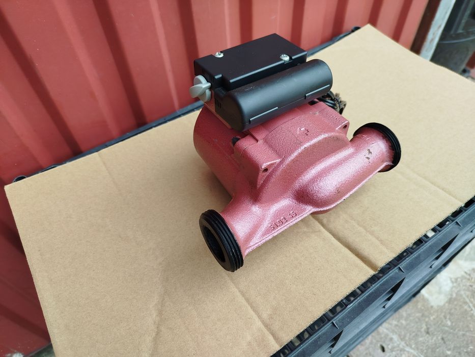 Pompa obiegowa GRUNDFOS super selectric