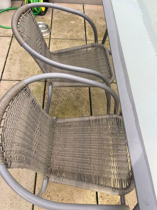 Mesa e 4cadeiras jardim