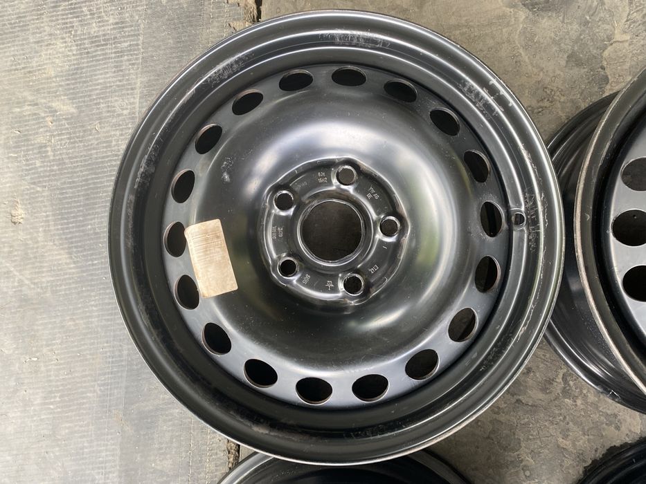 Диски VW AG R15 5-112 6.0J ET47 DIA57.1мм.