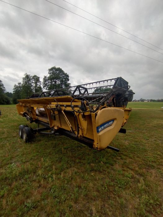 Heder New Holland Varifeed 25ft 7,62m