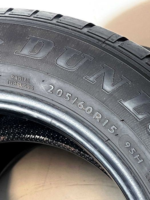 Pneus Dunlop SP Sport Fast Response - 205/60/15 - Como NOVOS