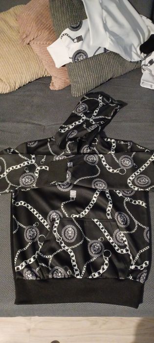 Bluza kolor czarny lub biały