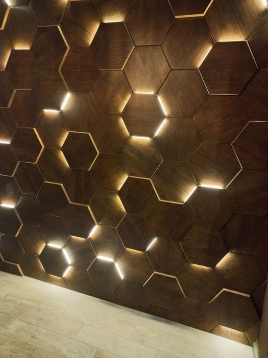 Уклалання керамічноі плитки, встановлення декоративних панелей