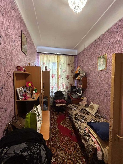 3 к.кв. 2/2 эт. 60 м.кв. Район муздрам театр - улица Даля