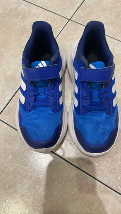 Adidas кросівки 33р.