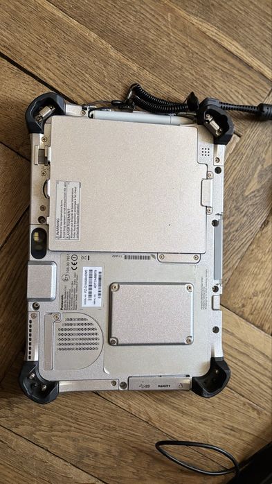 Планшет Panasonic Toughpad FZ-G1(i5-3437U/4GB/)