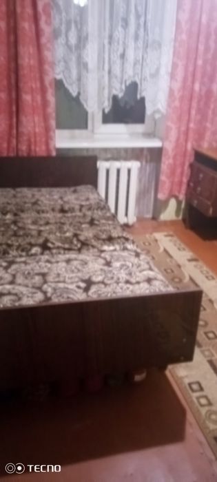 Комната Яворницького р-н Грушевського центр