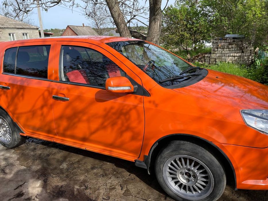 Джилі мк кросс 2013 року