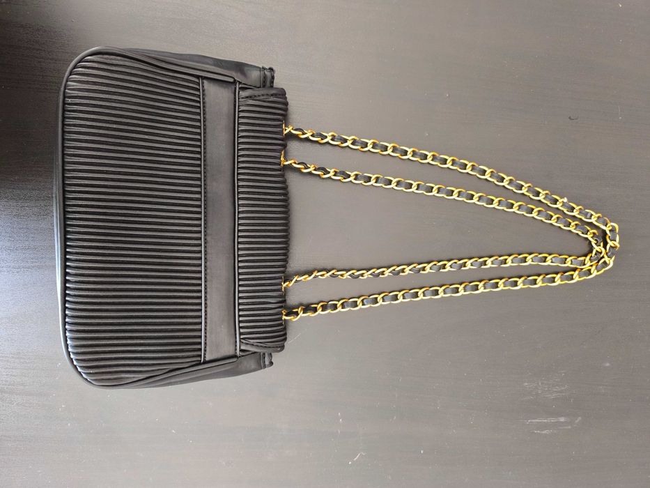 Mala preta com alça nova