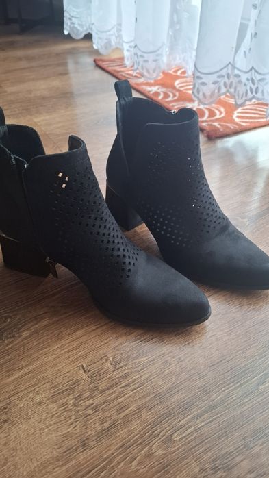 Botki wiosenne Born2be