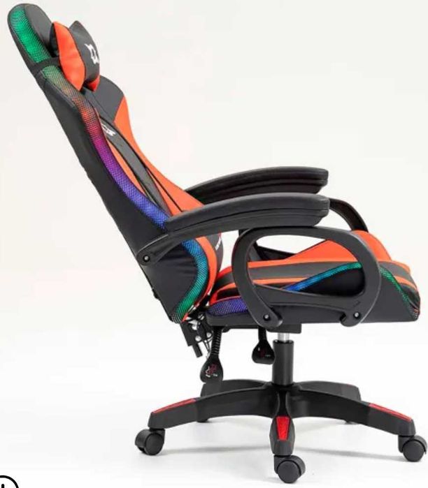 Cadeira gamming com LEDs incorporados