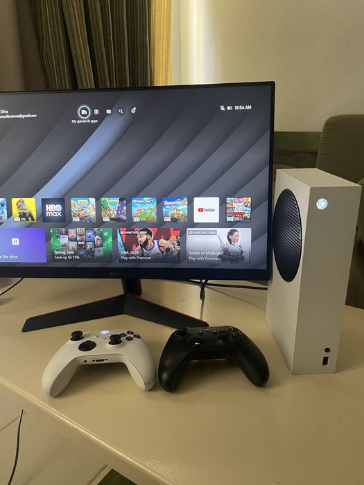 xbox series s nova + 2 comandos originais