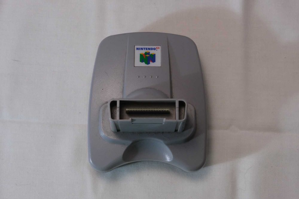 N64, Jogos e acessórios