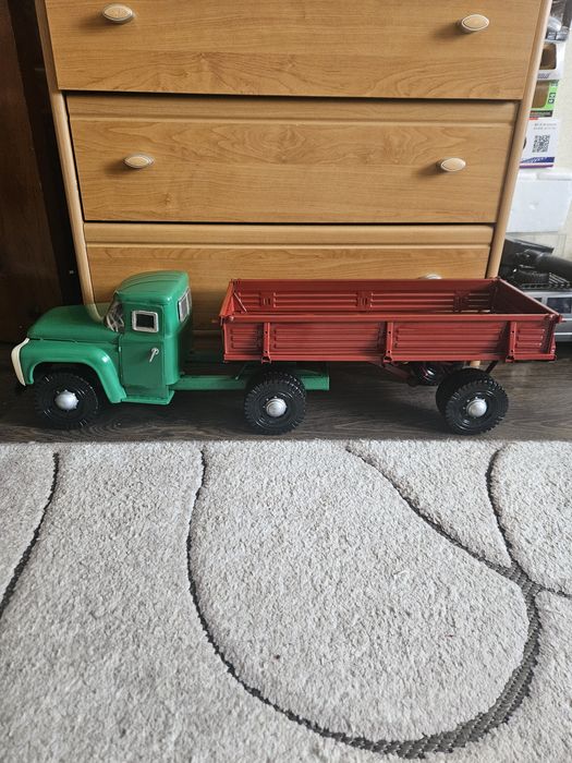 Машинка зил 130 азлк ссср з причепом