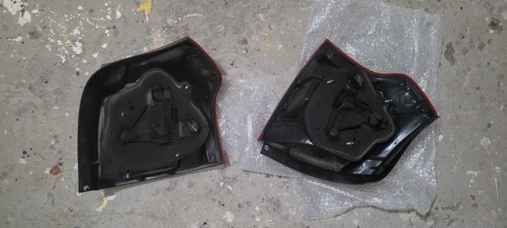 toyota corolla E12 lampa tył, lewa i prawa