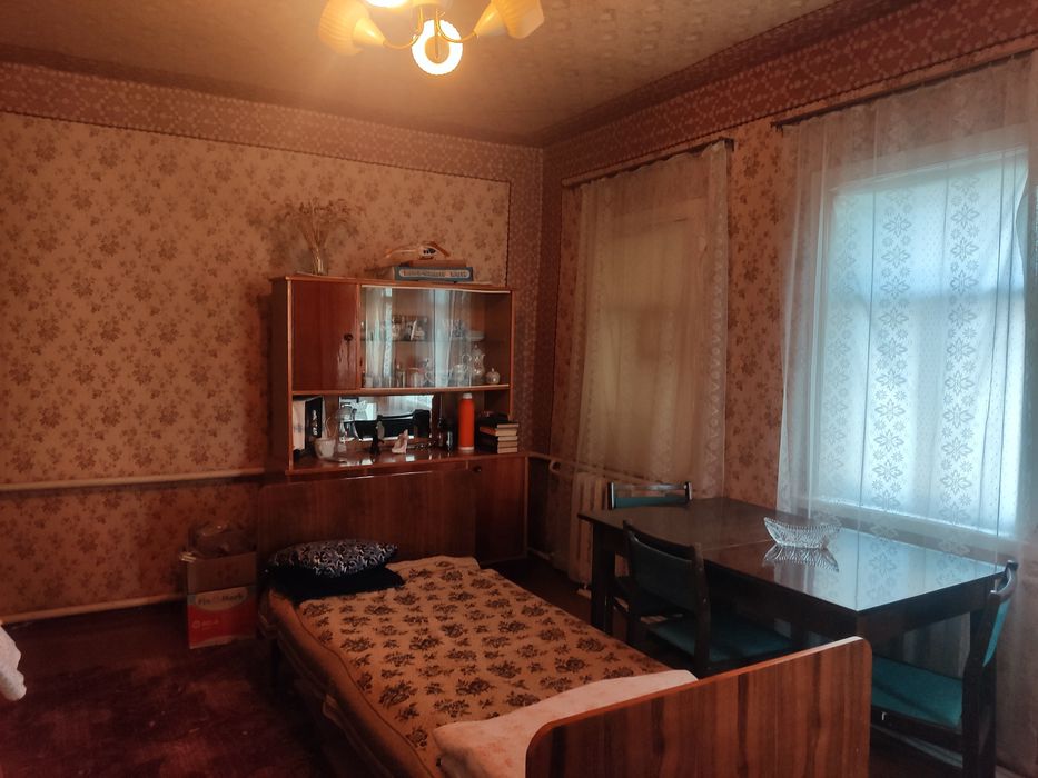 Продам будинок   2 виду опалення у Чугуїві