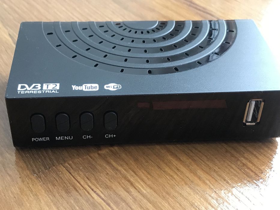 Тюнер Т2 ТВ ресивер DVB-T2