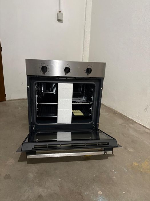 Forno de embutir Zanussi
