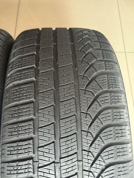 Шини зимові 245/45/18 Pirelli зимние шины 245/45r18 Pirelli