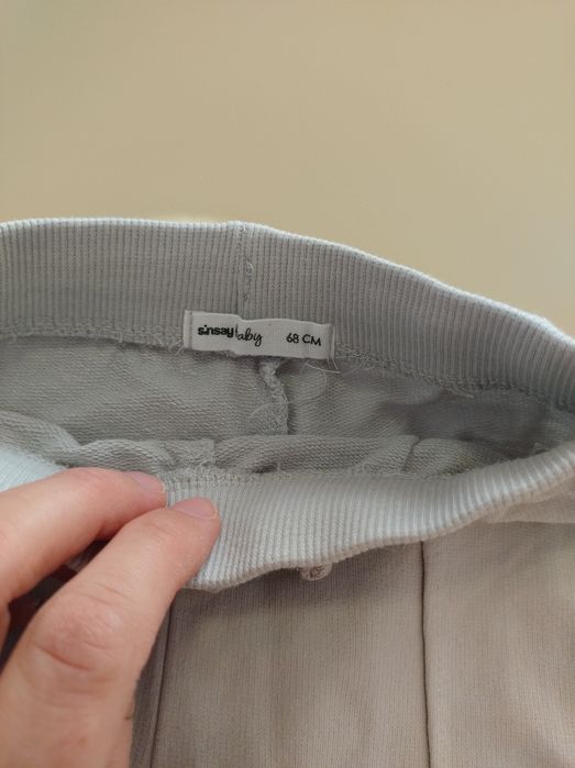 Spodnie chłopięce 68