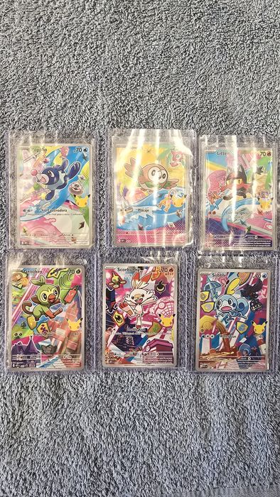 Conjunto de cartas pokémon