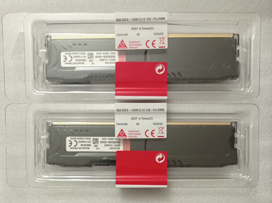 НОВАЯ Hyperx fury ddr3 8gb 1866Mhz под Intel и amd