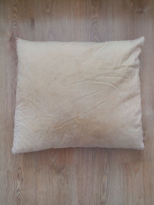 Подушка пухово - пір'яна різні розміри.