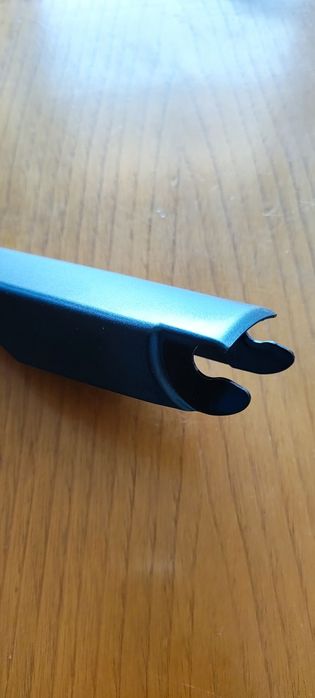 Mercedes Benz Windshield Wiper Arm Cover