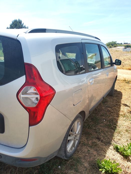 Carrinha de 7 lugares