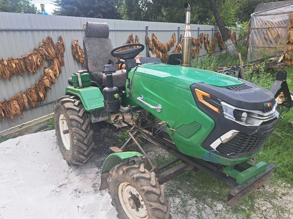 Трактор в хорошому стані