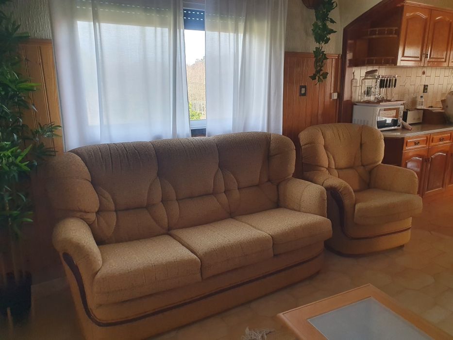 Sofá cama 3 lugares + 2 poltronas