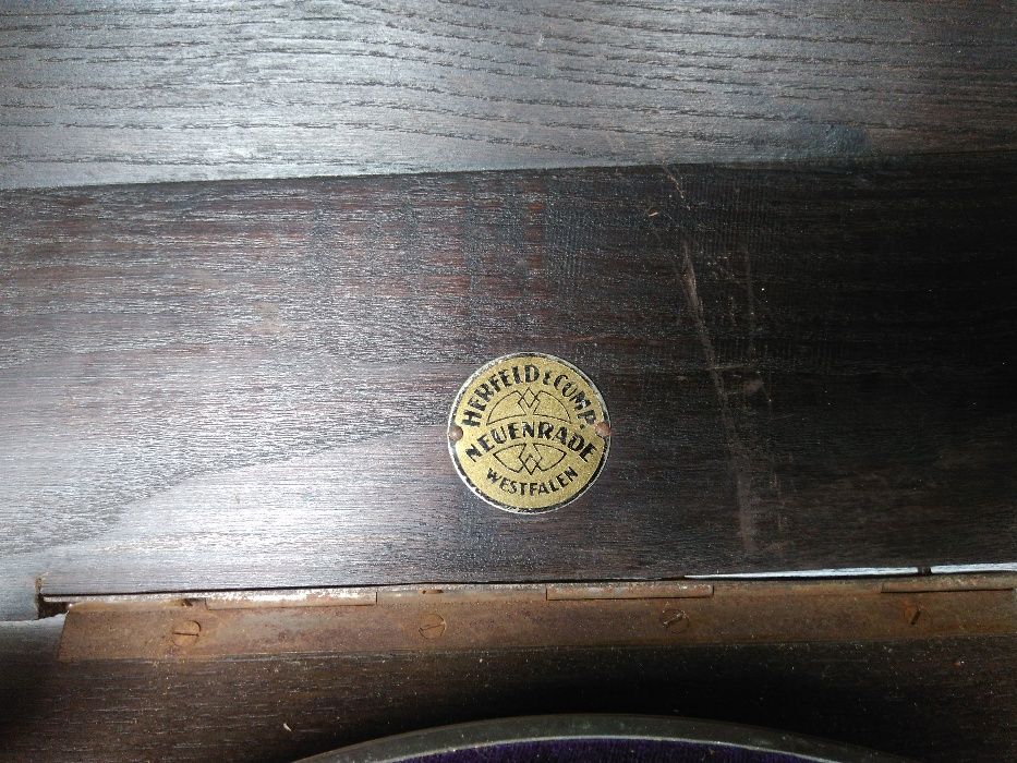 100 letni gramofon,patefon_sprawny