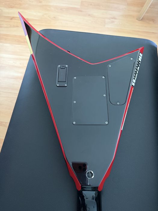 Jackson Pro RR24 com Seymour Duncan (SEM Case)