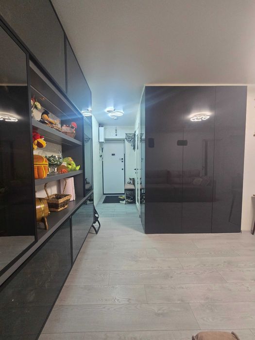 Продаж 3-х кімнатна квартира  68 м2 Заводський р-н вул Рюміна / пр Центральний