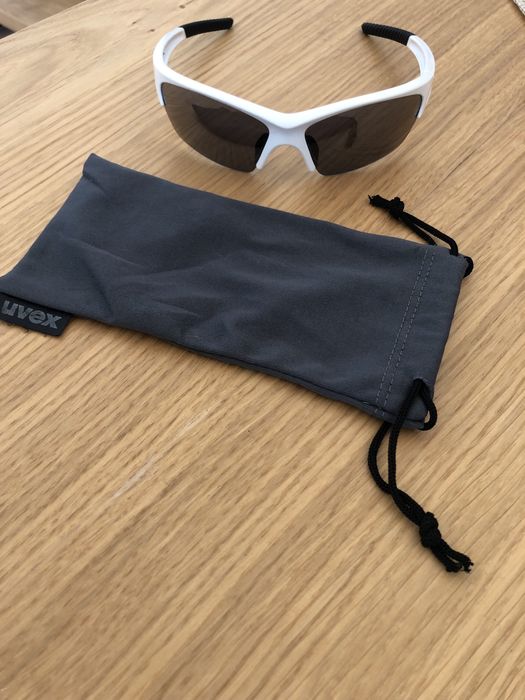 Okulary uvex do biegania na rower