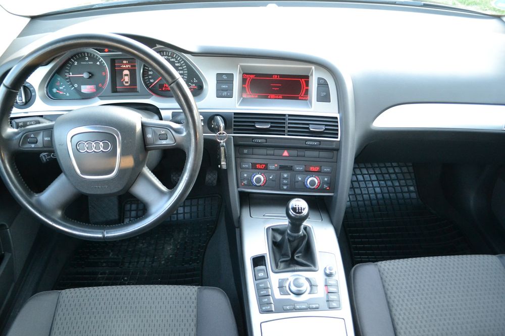 Audi A6 AVant 2.0 TDI manual