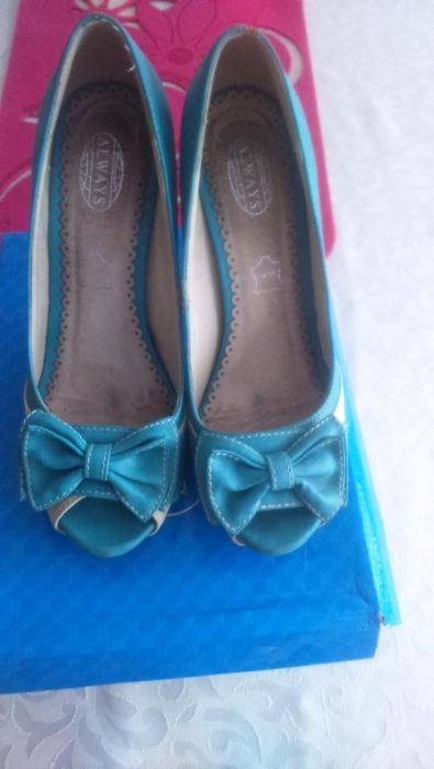 Szpilki mało noszone