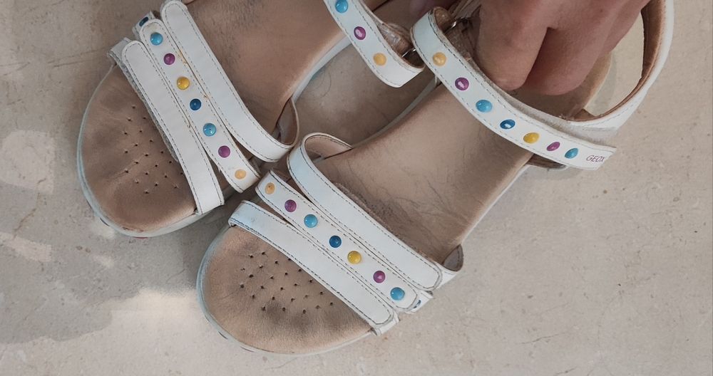 Geox босоножки р.35