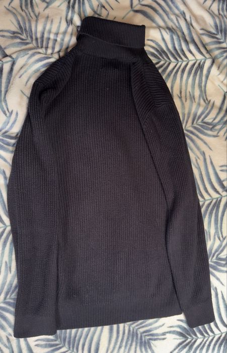Czarny gruby golf H&M