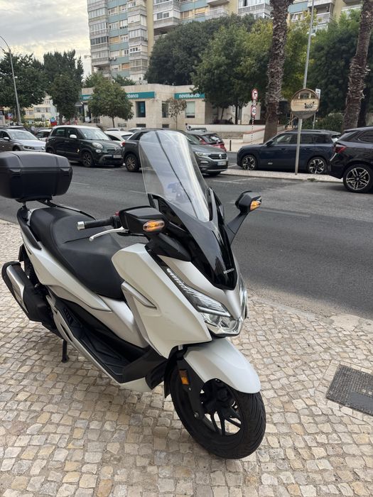 Honda Forza 300 2019