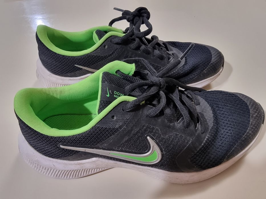 Buty NIKE rozmiar EUR 36.5