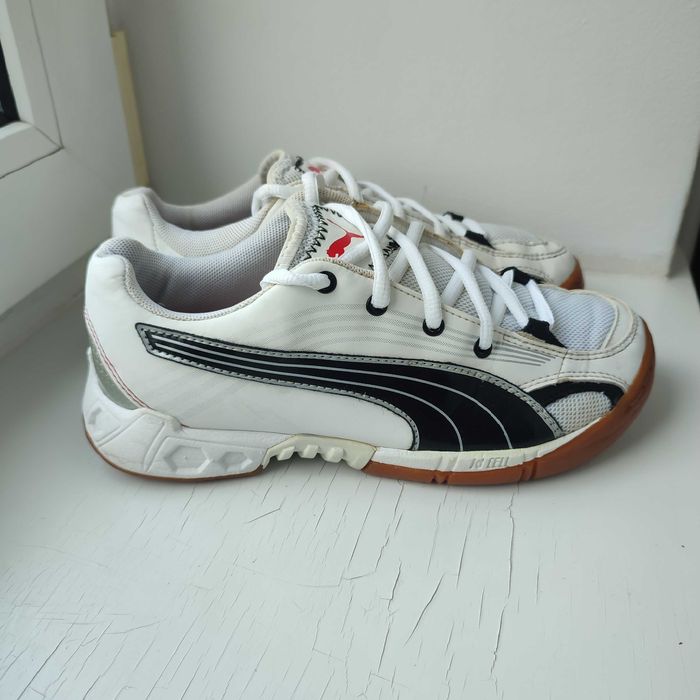 Фірмові кросівки футзали Puma 36р. 23.5 см